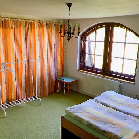 Vila Chateau *
