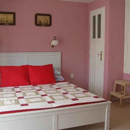 Vila Chateau Lejlighed *